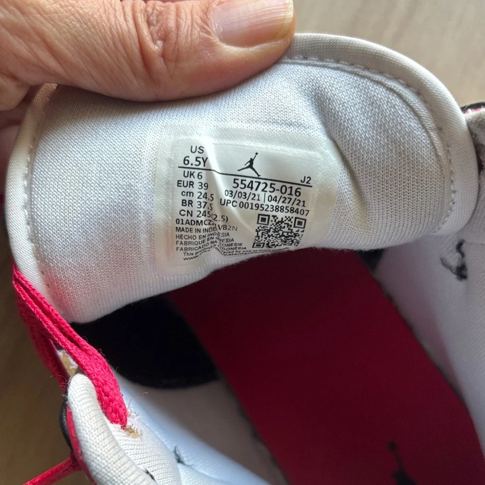 Nike Air Jordan 1 Mid Sneakers in Red, Black & White - Picture 6 of 8